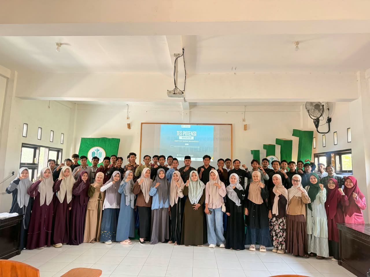 Institut Badri Mashduqi Gelar Tes Potensi Skolastik bagi Calon Mahasiswa Baru Jalur Beasiswa dan Reguler