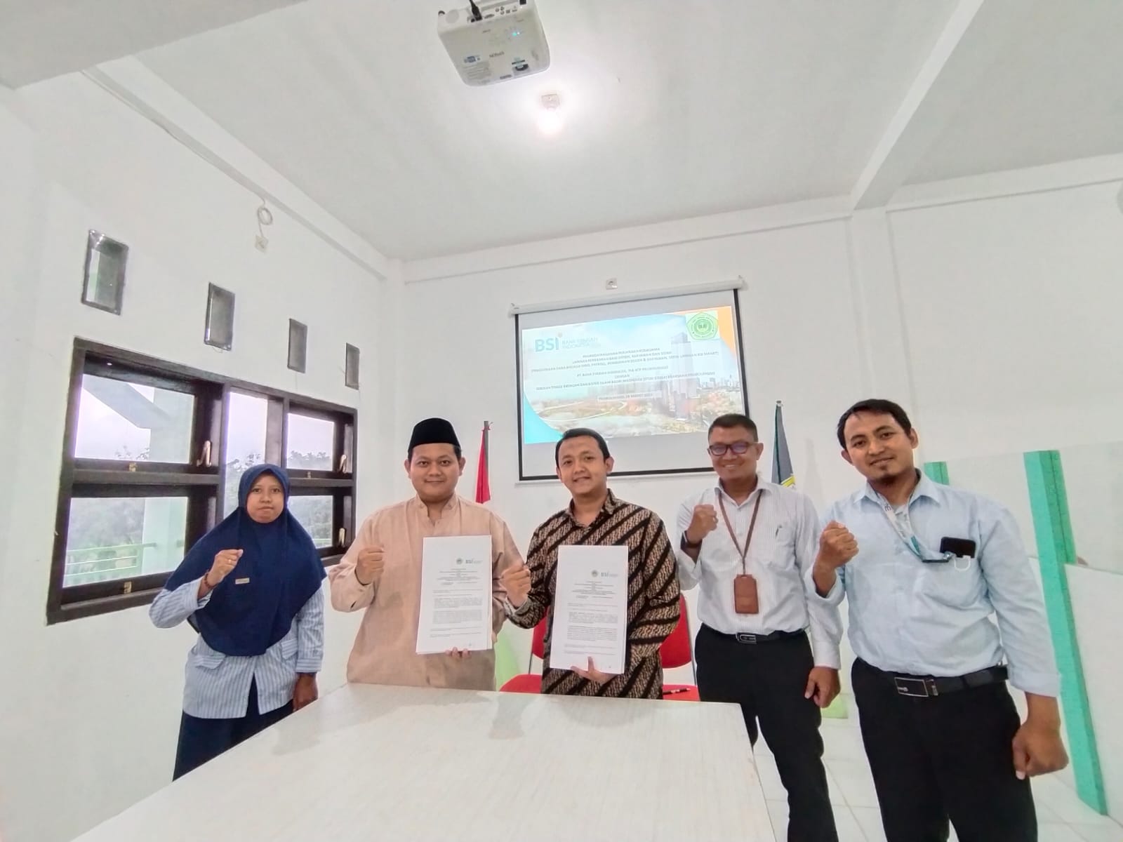 MoU Signing Between STEBI BAMA and BSI KC Probolinggo